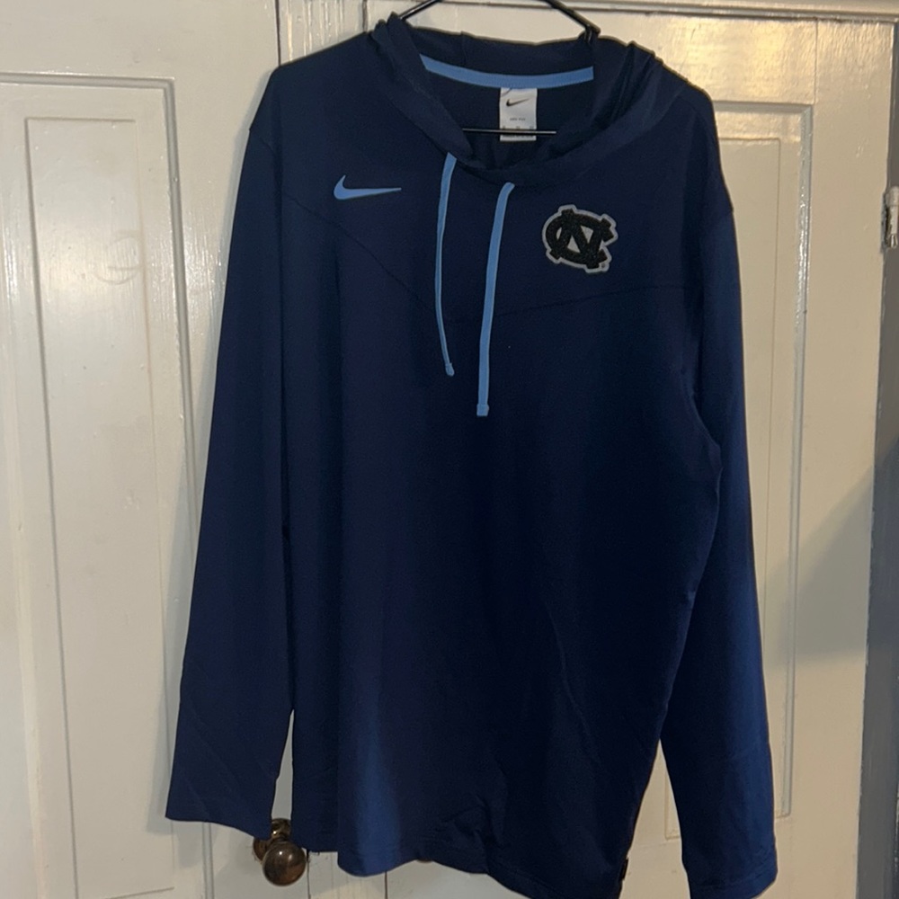 UNC Nike Drifit Sweatshirt